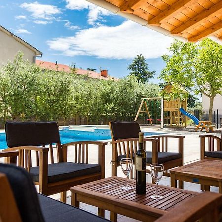 Apartment Anton, Фажана Экстерьер фото