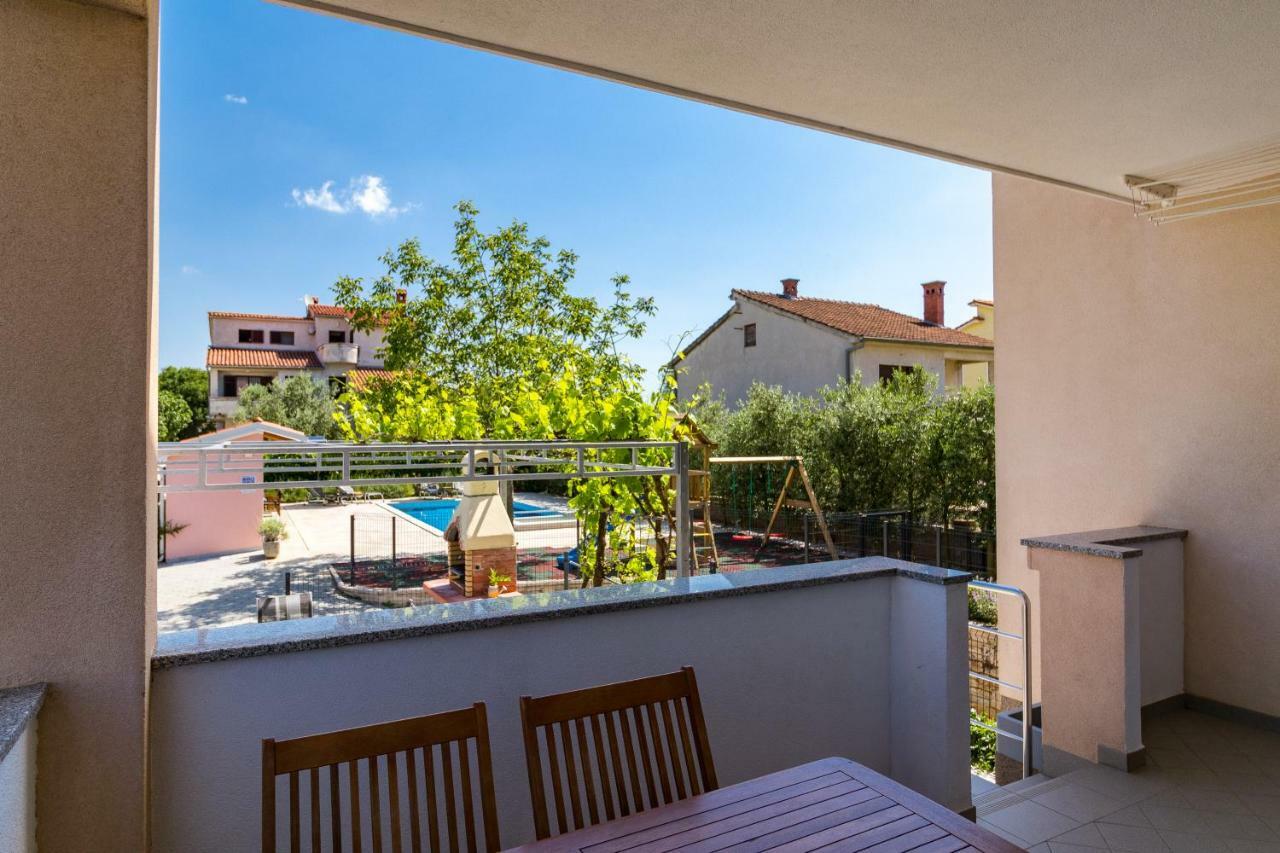 Apartment Anton, Фажана Экстерьер фото