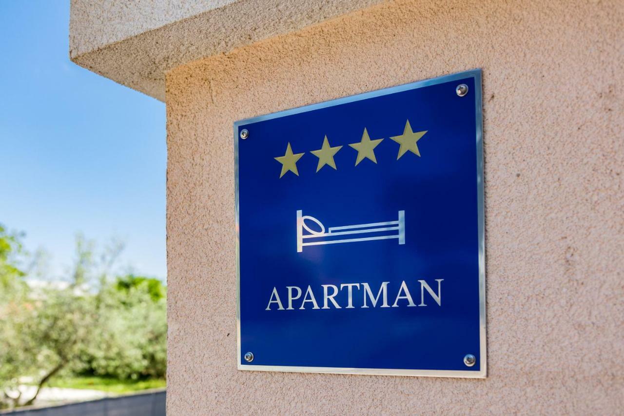 Apartment Anton, Фажана Экстерьер фото